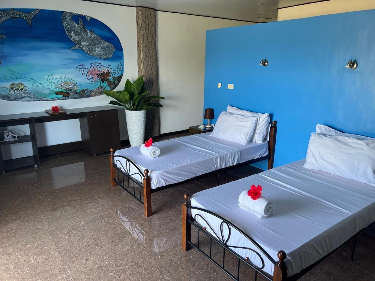 Cabilao Sunset Dive & Beach Resort Loon Zewnętrze zdjęcie