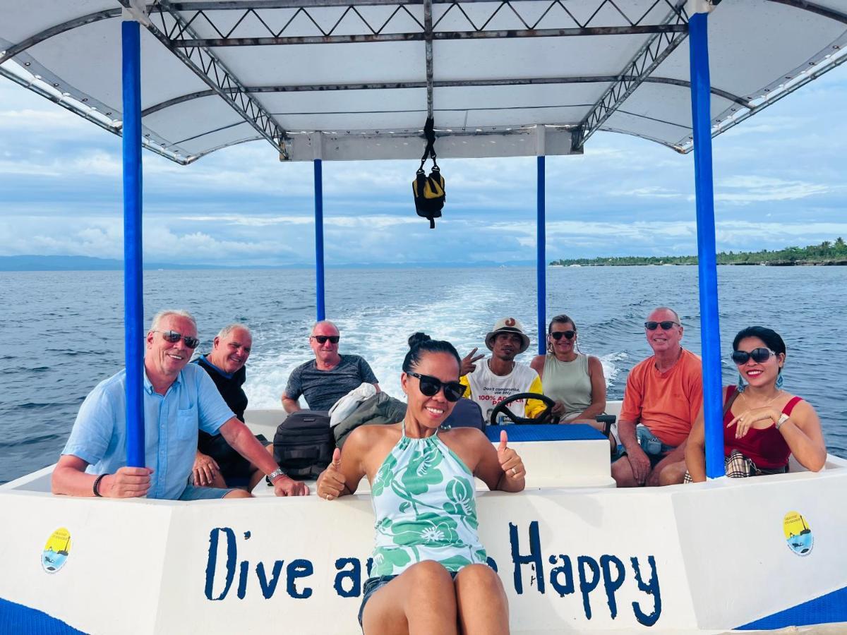 Cabilao Sunset Dive & Beach Resort Loon Zewnętrze zdjęcie